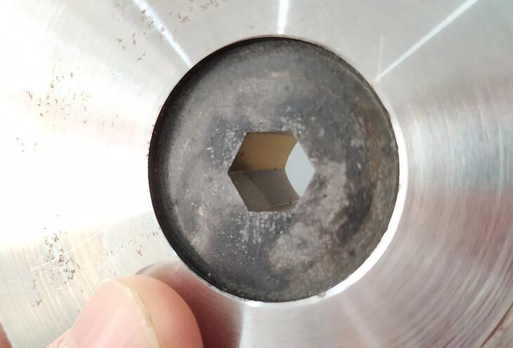 鎢鋼內孔拋光，呼叫強力流體拋光機！